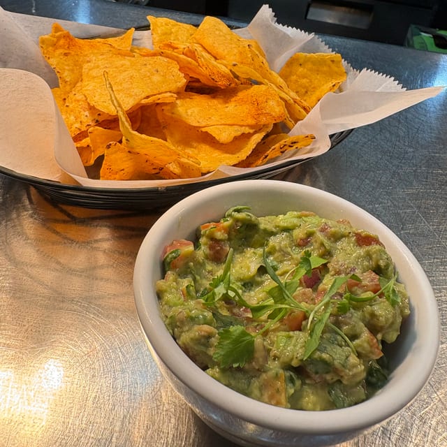 Chips & Guac.